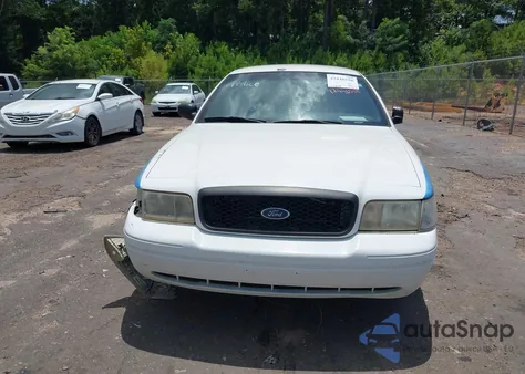2007 Ford Crown Victoria Police/Police Interceptor z USA, uszkodzony, nr VIN 2FAFP71W57X147160